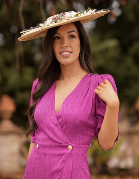 Robe midi à ourlet asymétrique et tissu fluide