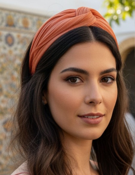 Diadema de invitada en abaca seda naranja