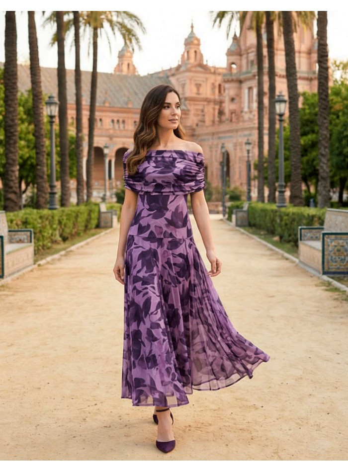 Robe longue sophistiquée en violet pour les mariages et les événements