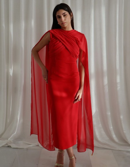 Robe midi rouge en crêpe et mousseline de soie croisée pour l'invitée