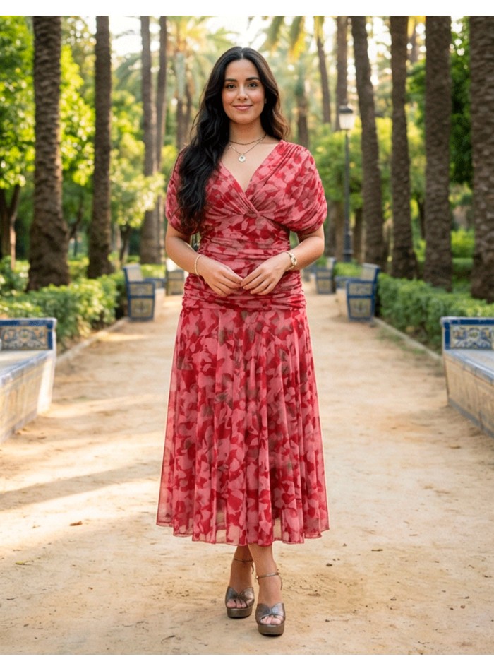 Robe midi imprimée rouge avec ceinture drapée