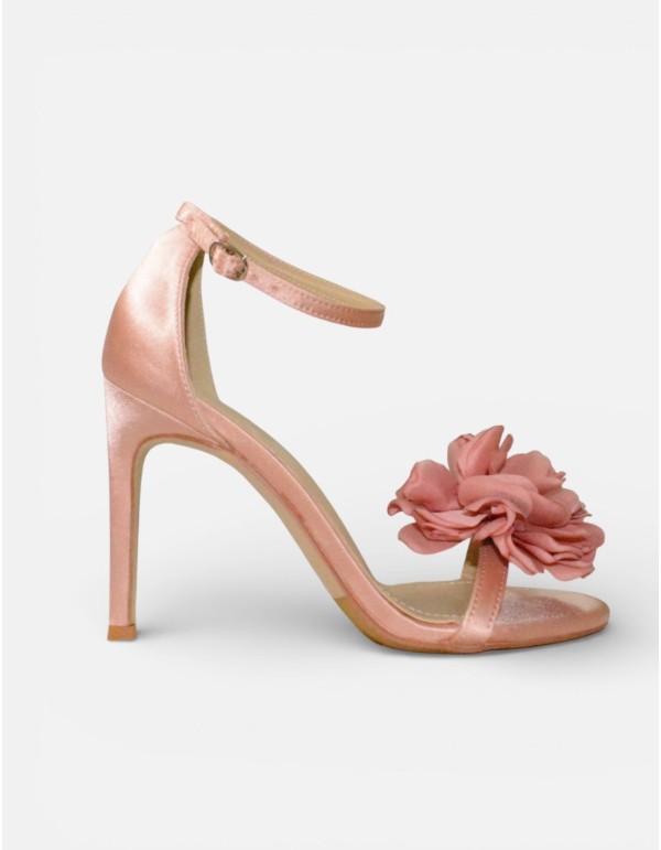 Ensemble de sandales à talons en satin avec clip fleuri