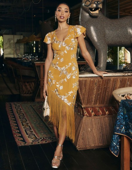 Vestido midi asimétrico mostaza