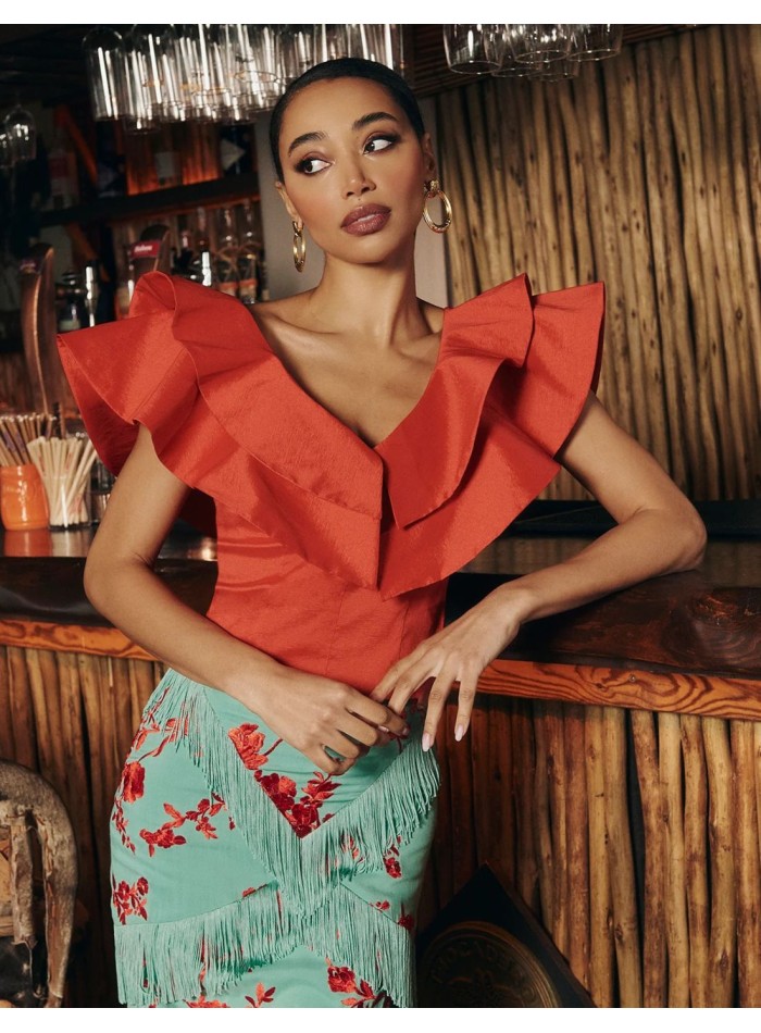 Haut en taffetas rouge avec volants à...