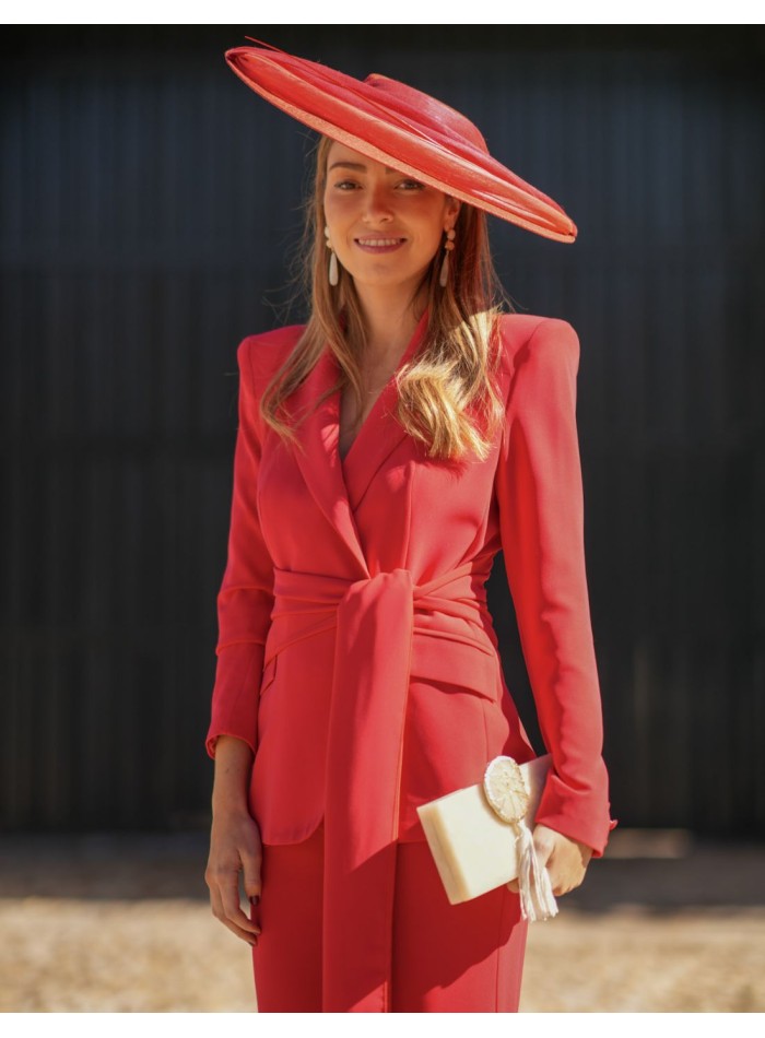 Conjunto de dos piezas en color rojo intenso