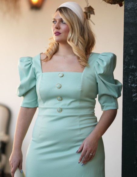 Green midi dress with puffed sleeves made of piqué