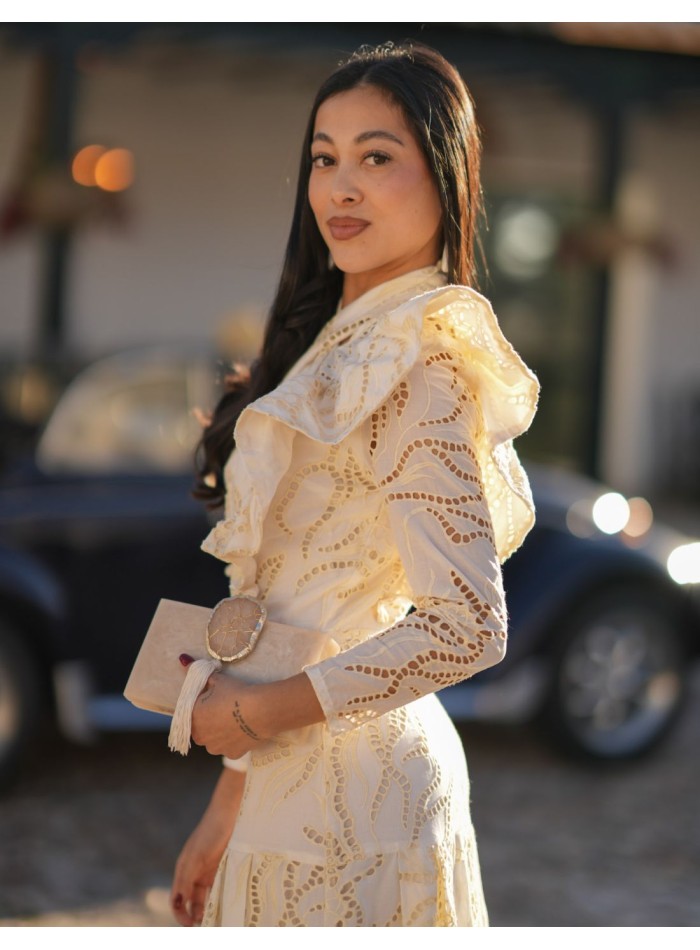 Vestido midi con cuello cerrado y volantes en tejido calado