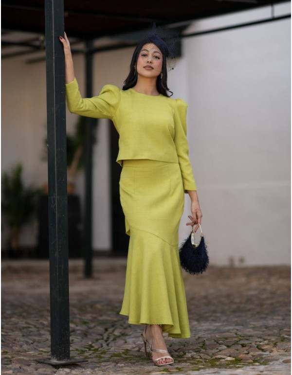 Ensemble deux pièces vert citron avec blouse à manches...
