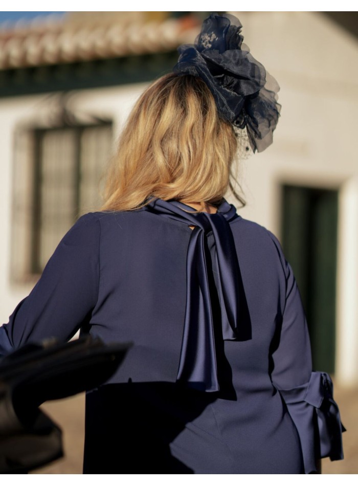 Navy blue two-piece set of straight pants and...