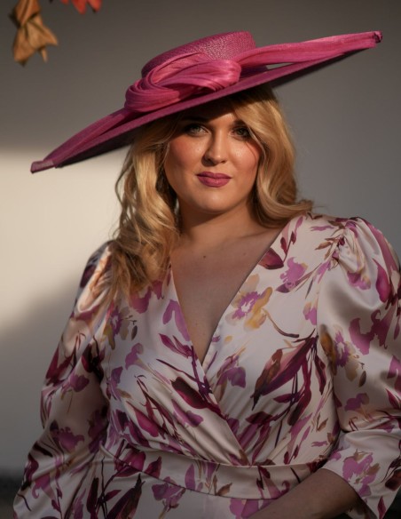 Robe midi imprimée avec ourlet frangé