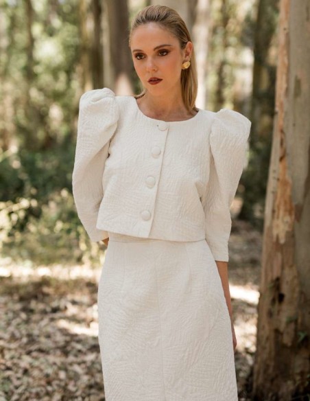 Two-piece set of skirt and jacket in ecru tweed fabric