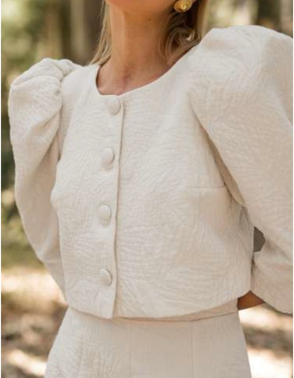 Two-piece set of skirt and jacket in ecru tweed fabric 2