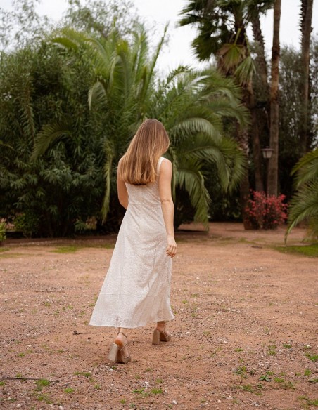 Strapless midi dress made of lace with crepe lining