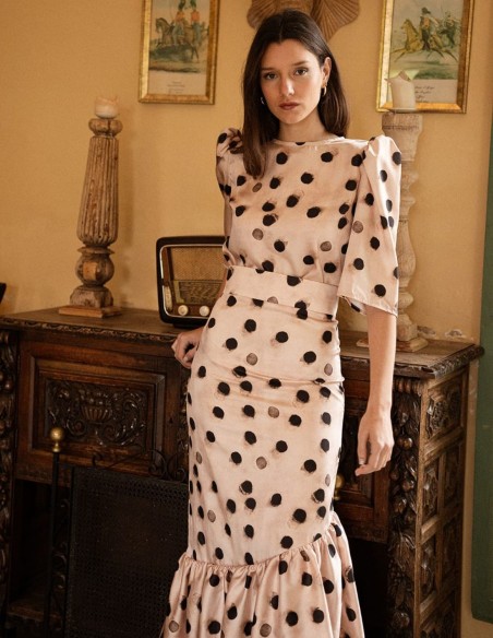 Short sleeve polka dots print top for guests