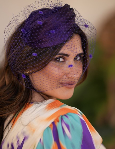 Vestido midi de invitada con tejido fluido estampado para boda