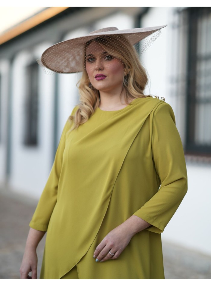 Ensemble robe et pantalon droit de l'invité