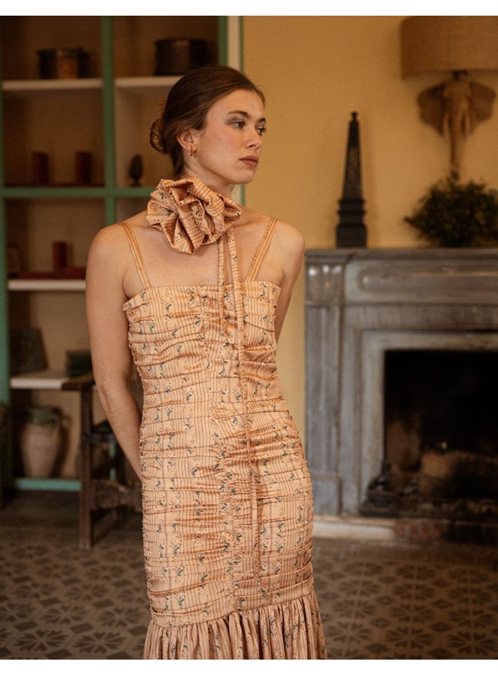 Choker de flor para el cuello en tonos amarillos