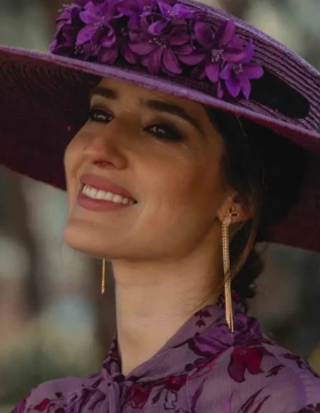 Pendientes desmontables con piedras y flecos de cadenas