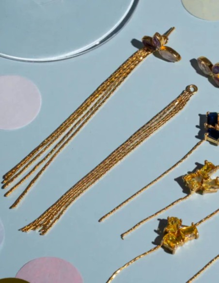 Detachable earrings with stones and chain fringe