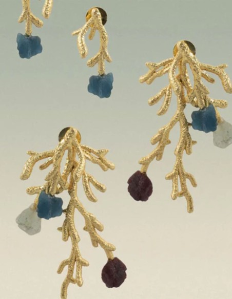 Pendientes desmontables con forma de coral y piedras en los extremos