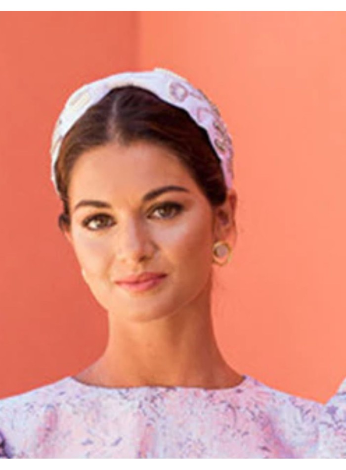 Pendientes de circunferencias con piedra interior en color blanco