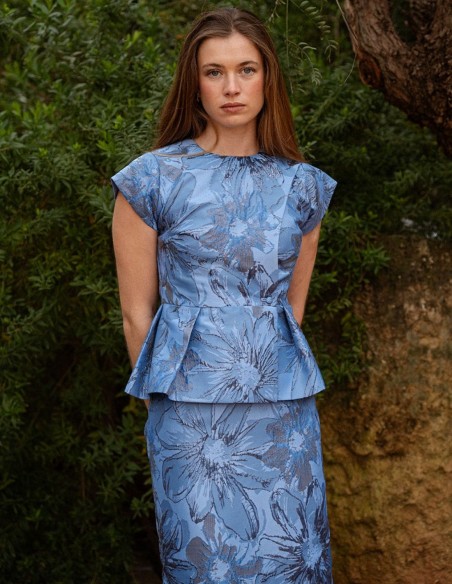 Veste à volants en brocart floral