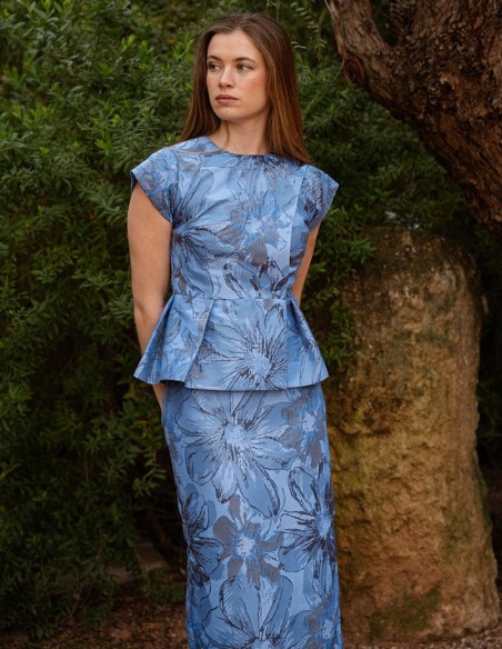 Veste à volants en brocart floral