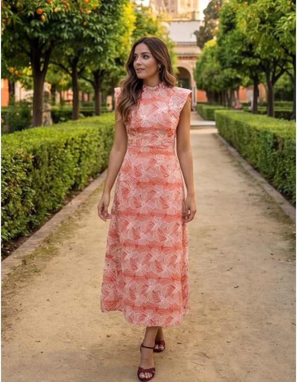 Robe midi structurée en tons corail brodés