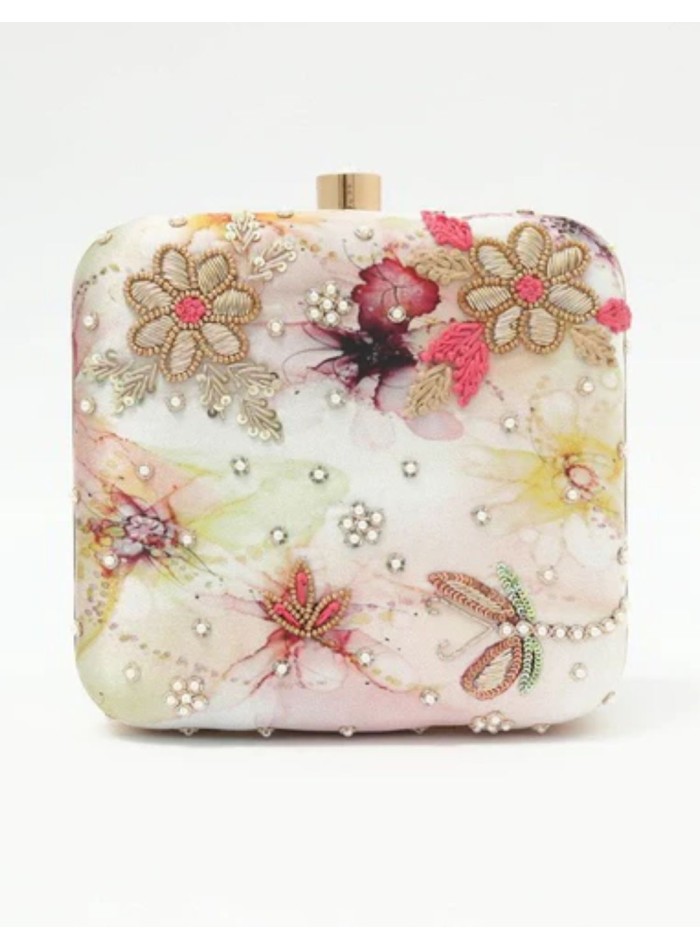 Beige guest bag with embroidery and beads