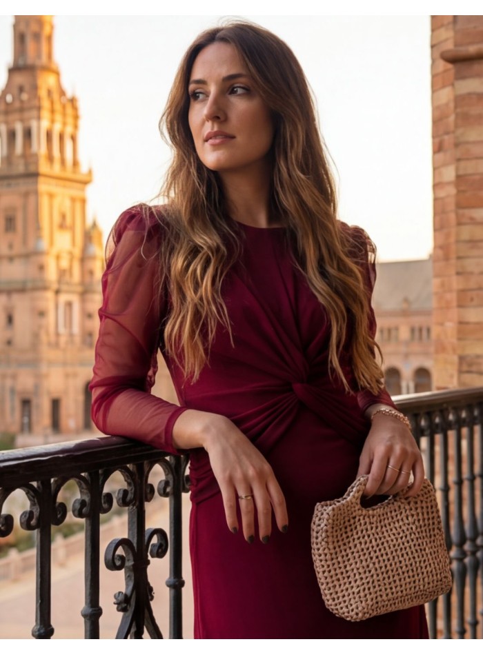 Bolso de crochet para invitada hecho a mano