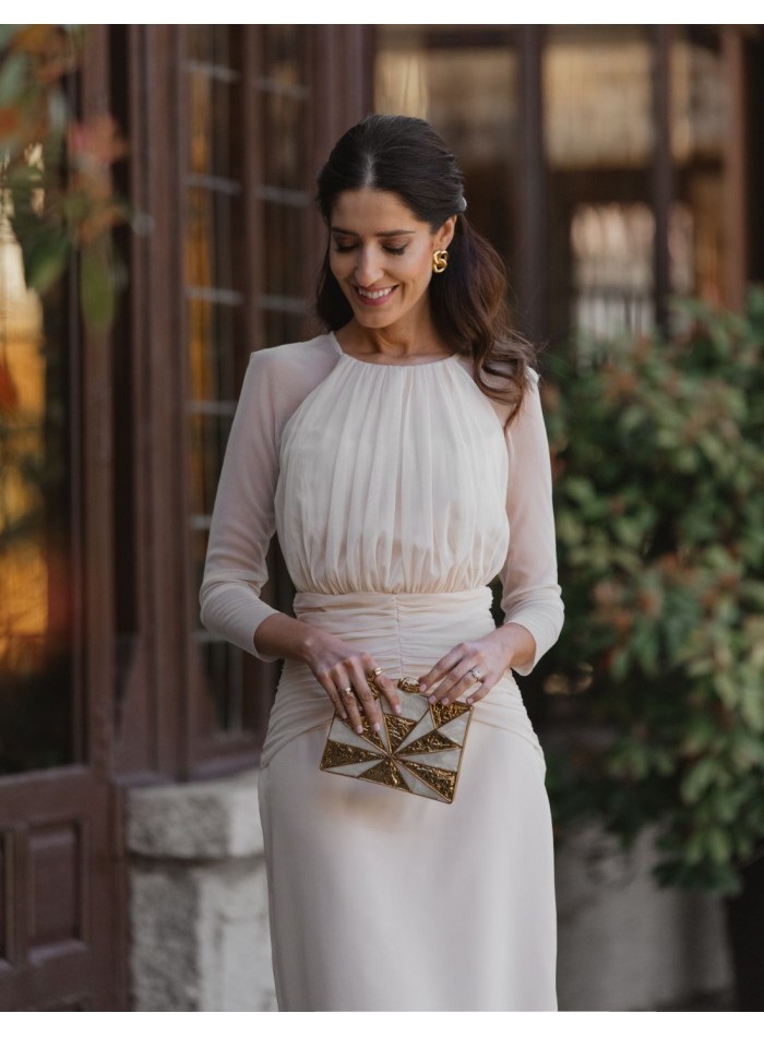 Robe midi avec encolure fermée et manches...