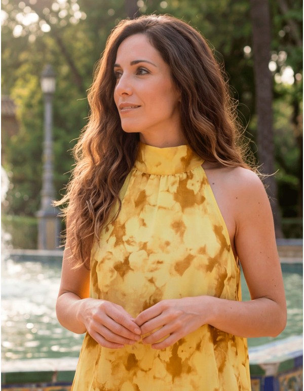 Conjunto de Invitada Amarillo Floral con Falda Midi 2