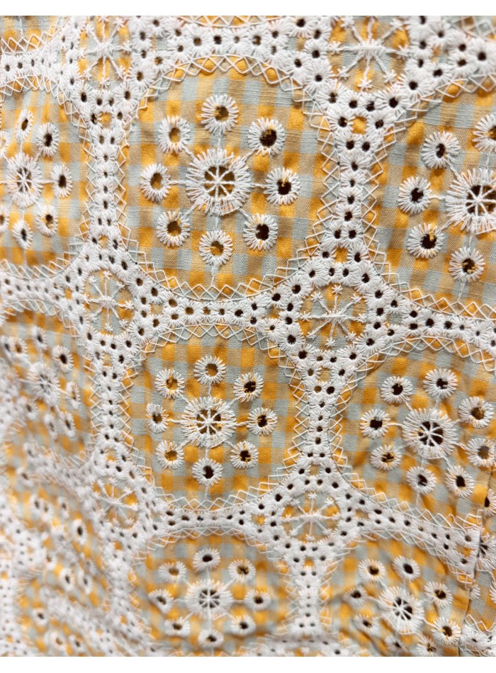 Robe midi en jaune avec broderie pour les invités