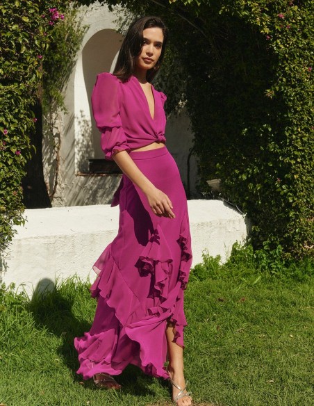 Asymmetrical long skirt with chiffon ruffle details