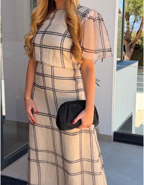 Bolso de rafia en color negro para invitada 2