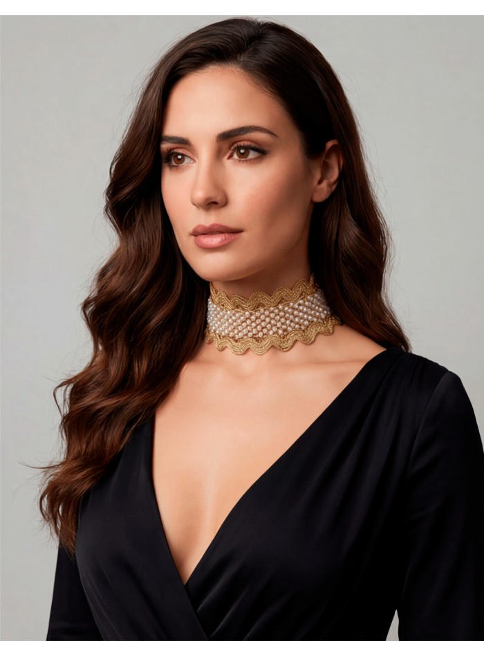 Gold choker with pearls for elegant women