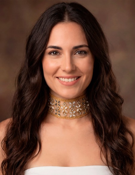 Gold choker embroidered with crystals and pearls