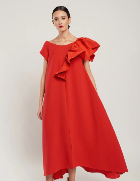 Red midi dress in crepe with round neckline and ruffle