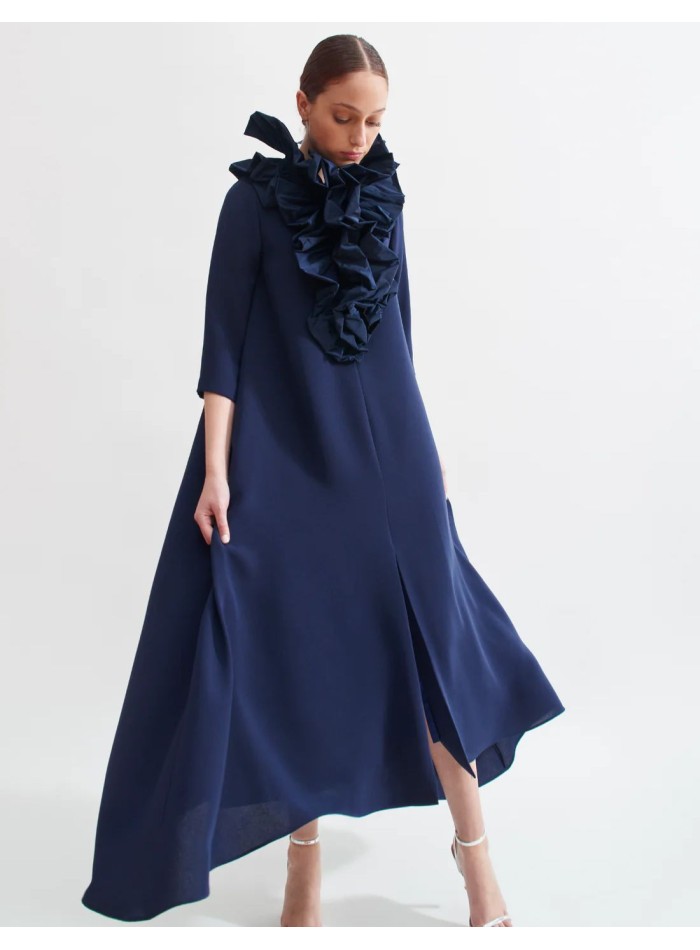 Robe midi bleu marine avec encolure cygne et...