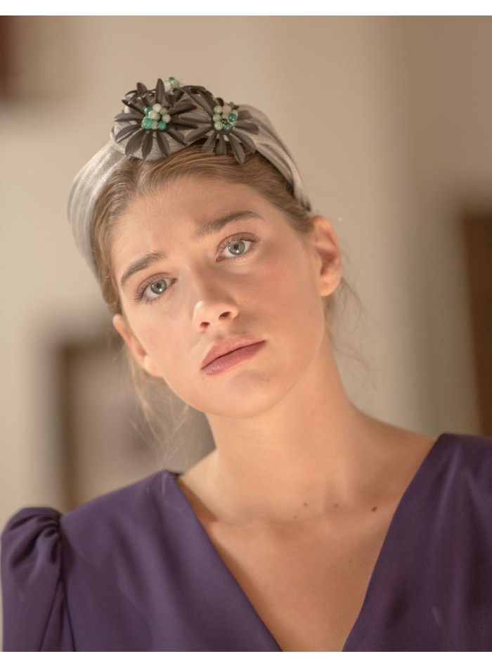 Grey silk headband with jade stones