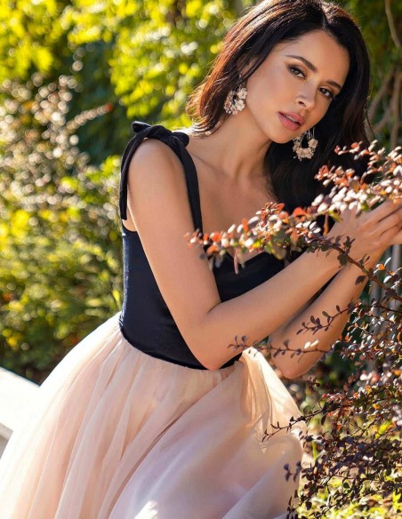 Black and pink powdered cocktail dress with tulle skirt and bow straps by Auguro Sempre