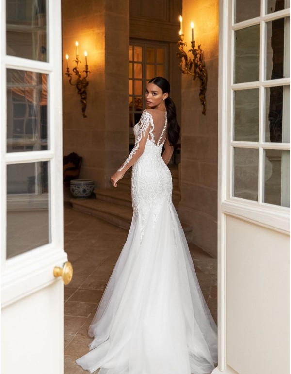 Wedding dress with heart neckline and tattoo effect sleeves 2