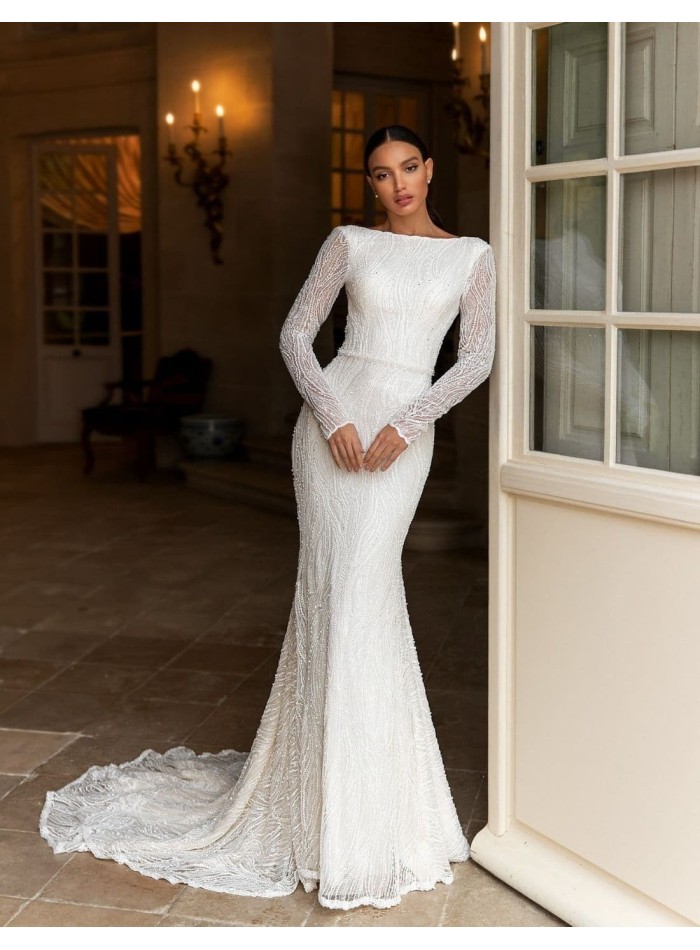 Wedding dress with long sleeves in mermaid cut with rhinestone embroidery from Pollardi