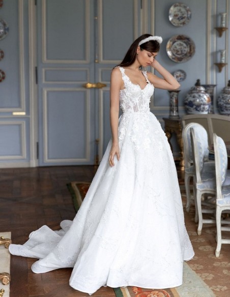 Princess cut wedding dress with straps and heart neckline