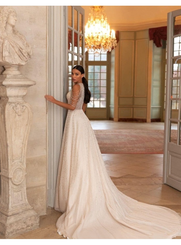 Wedding dress with fallen rhinestone shoulders