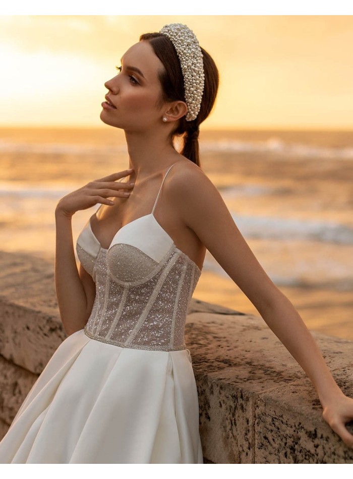 Pearl adorned party headband