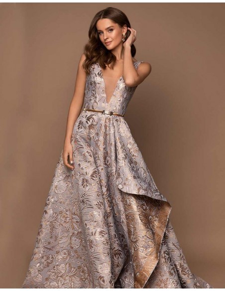 Long party dress with jacquard print and V-neckline