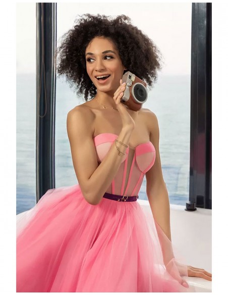 Vestido de fiesta midi rosa chicle realizado en tul con escote corazón Oksana Mukha - 2 