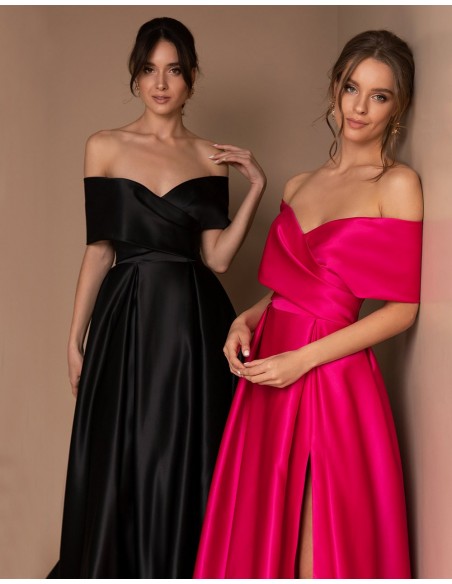 Long gown with bandeau neckline and train Silviamo - 2 