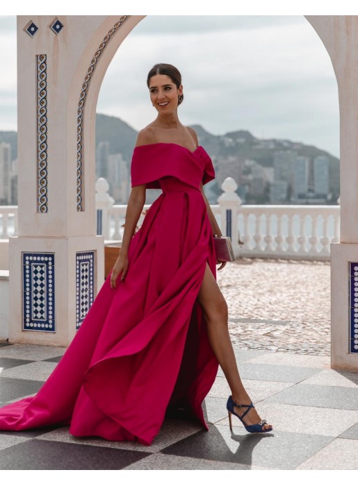 Long gown with bandeau neckline and train - INVITADA PERFECTA Silviamo - 6 